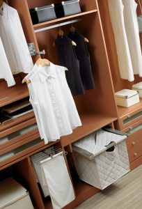 29 3 DETALLE VESTIDOR 1